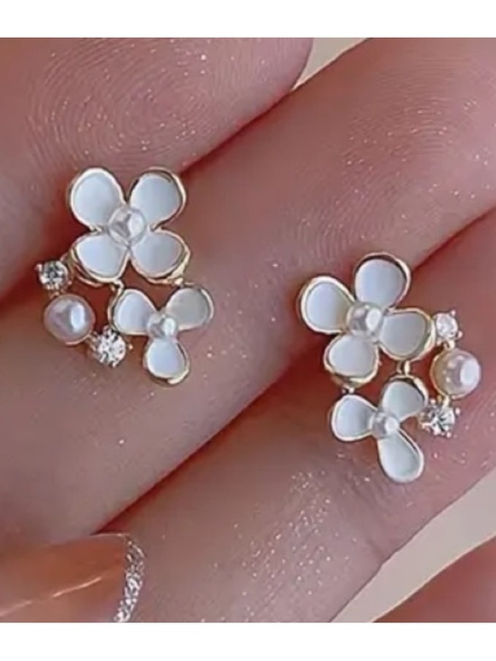 Jewelry - White Enamel Flower Diamond Pearl Stud Earrings